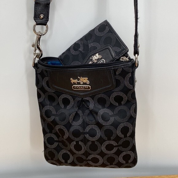 Coach Womens Signature Collection Adjustable Strap Sling Bag Crossbody & Wallet - Picture 2 of 11